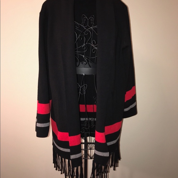 Sweaters - Fringe long sweater